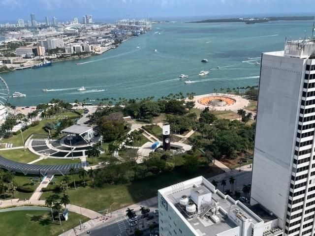 Foto del edificio - 253 NW 2nd St