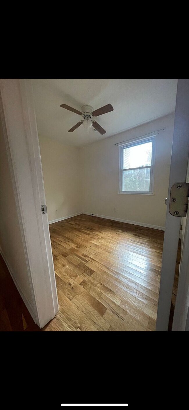 Foto del edificio - 41 Rose Ln