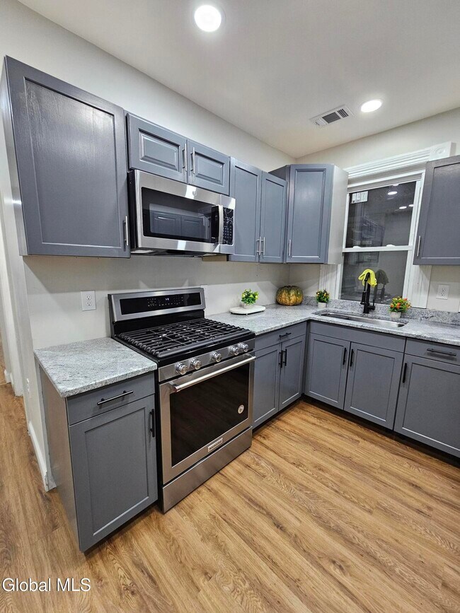 Foto del edificio - 91 Division St