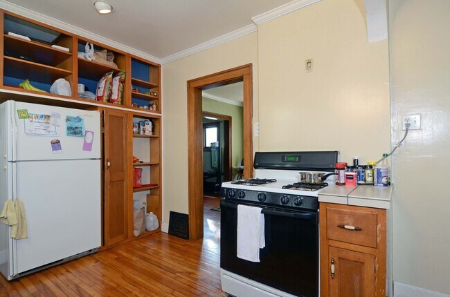 Foto del edificio - Beautiful 3 Bedroom Single Family Home! Co...