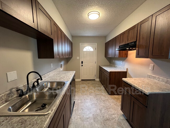 Building Photo - 48 Bonita Dr