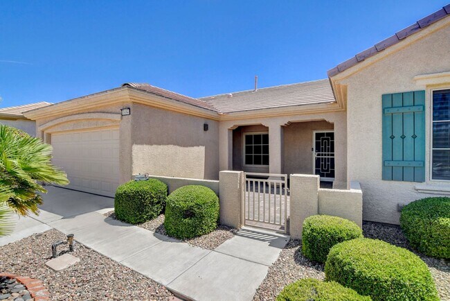 Foto del edificio - 55+ Age Restricted in Henderson - Zero Carpet