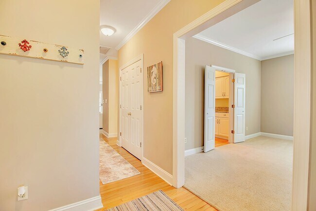 Building Photo - Pawleys Glen II