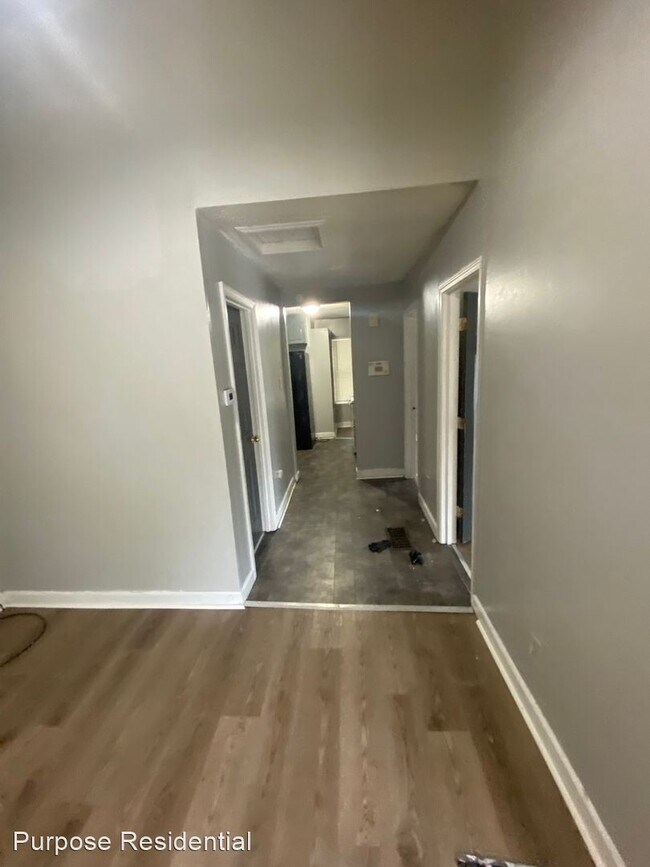 Building Photo - 3 br, 2 bath House - 7001 Edison Ave