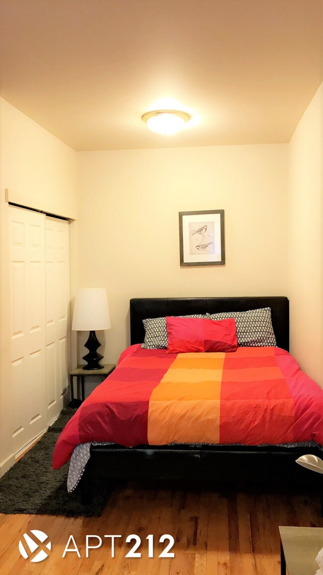 Foto del edificio - 834-832 2nd Ave