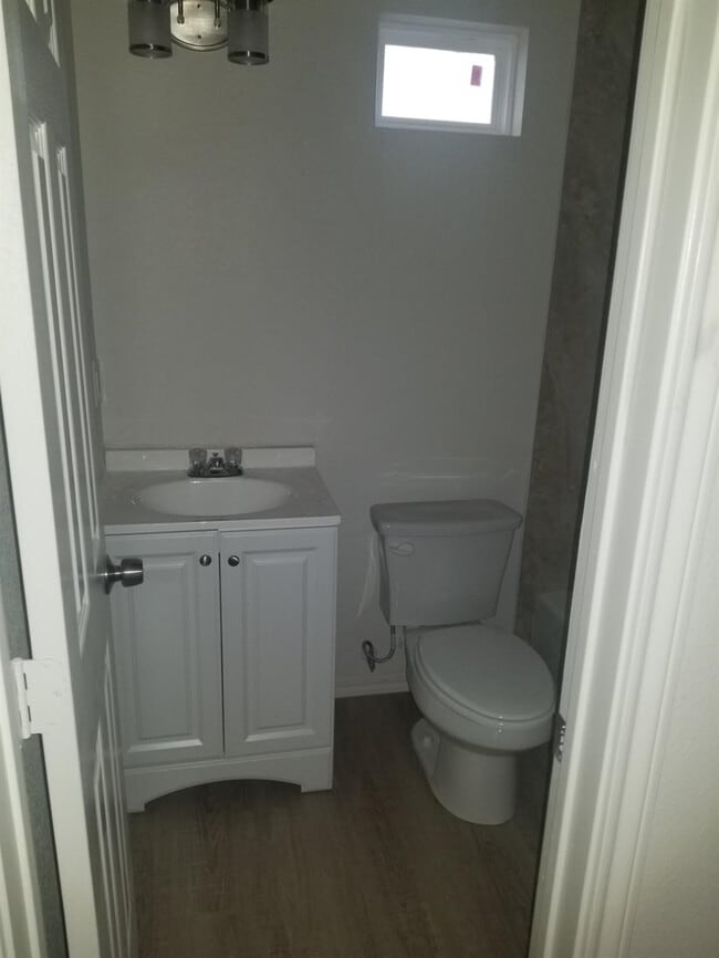 Foto del edificio - 1724 27th St