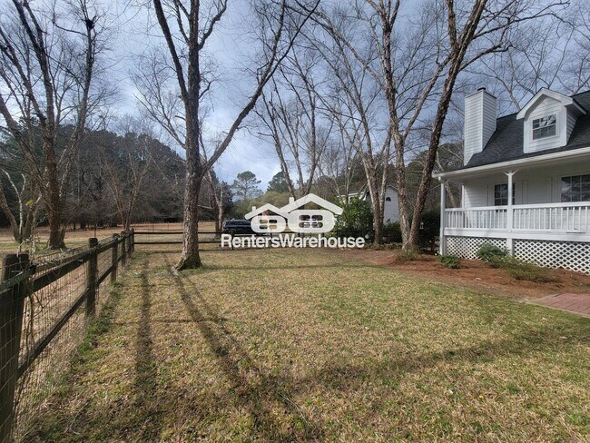 Foto del edificio - 11855 Jones Ferry Rd