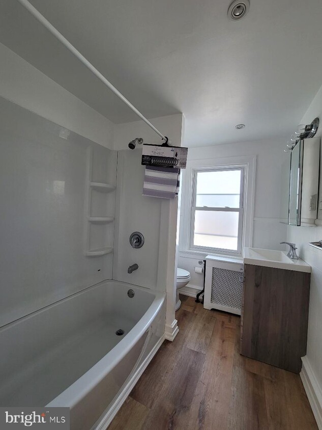 Primary Photo - 525 New St