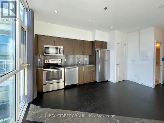 Building Photo - 65 Speers Rd