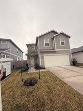 Building Photo - 26032 Hampshire Dr