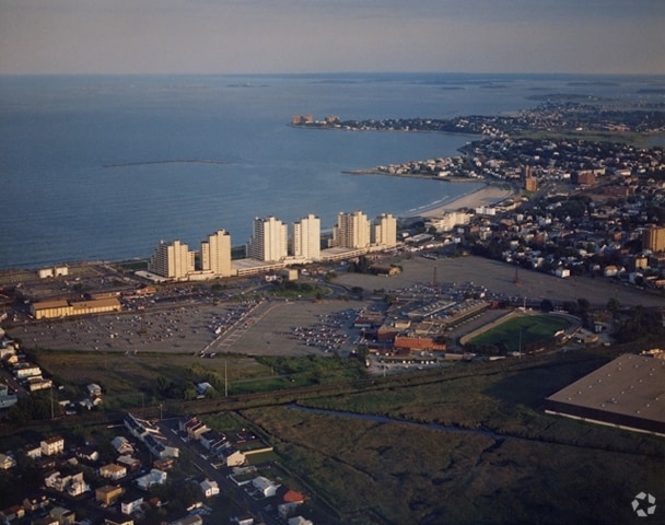 Building Photo. - Water's Edge