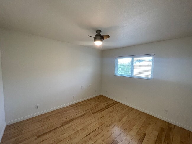 Building Photo - Lovely 3 Bedroom Home With Solar Energy in Poway!