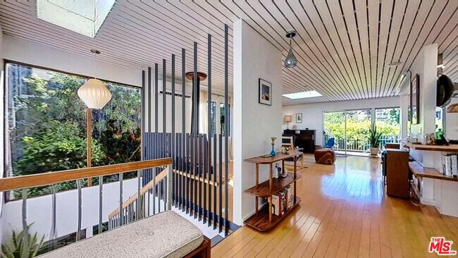 Building Photo - 3877 Latrobe St