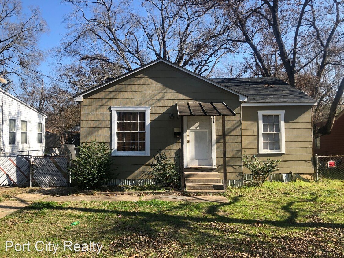 2 br, 1 bath House 5507 Sussex Ave House for Rent in Shreveport, LA