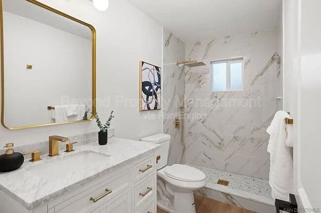 Building Photo - 1308 49th St