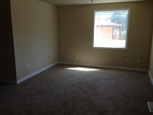 Building Photo - 4720 SE 65th Ave