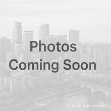 Building Photo - 2204 Green Ave