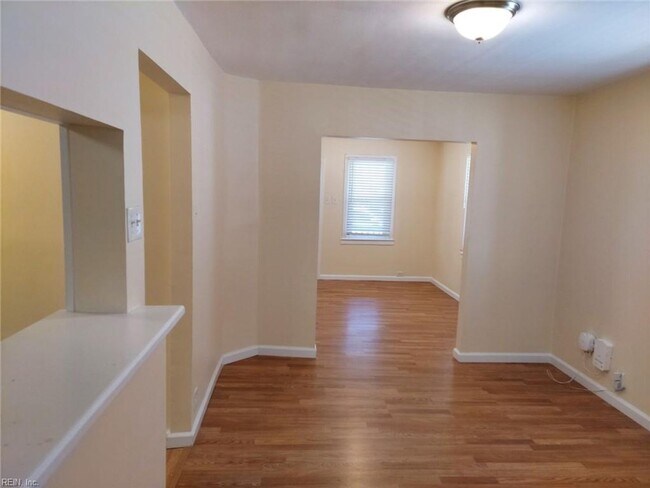 Foto del edificio - 3 BR 2 BA House