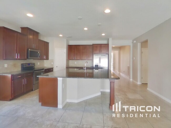 Building Photo - 32531 Harmony Oaks Dr