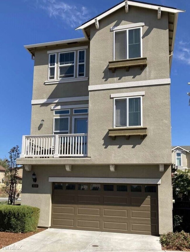 Building Photo - 4 br, 2.5 bath House - 3225 Briones Terrace