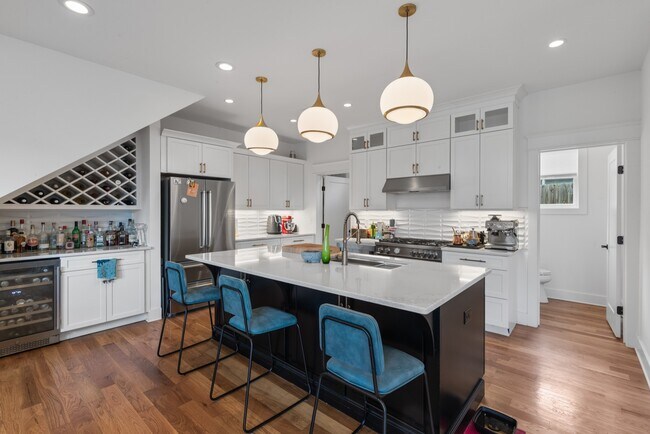 Foto del edificio - 1822 5th Ave N