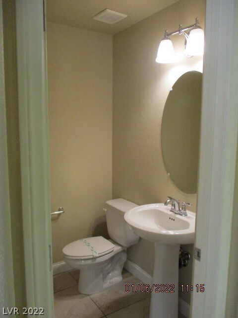 Building Photo - 5405 Tulip Hill Ave