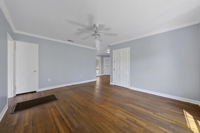 Foto del edificio - 2809 Mitchell Ave