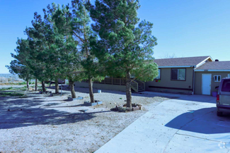 Building Photo - 5830 Holiday Ave