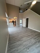 Building Photo - 716 Liberty Village Dr