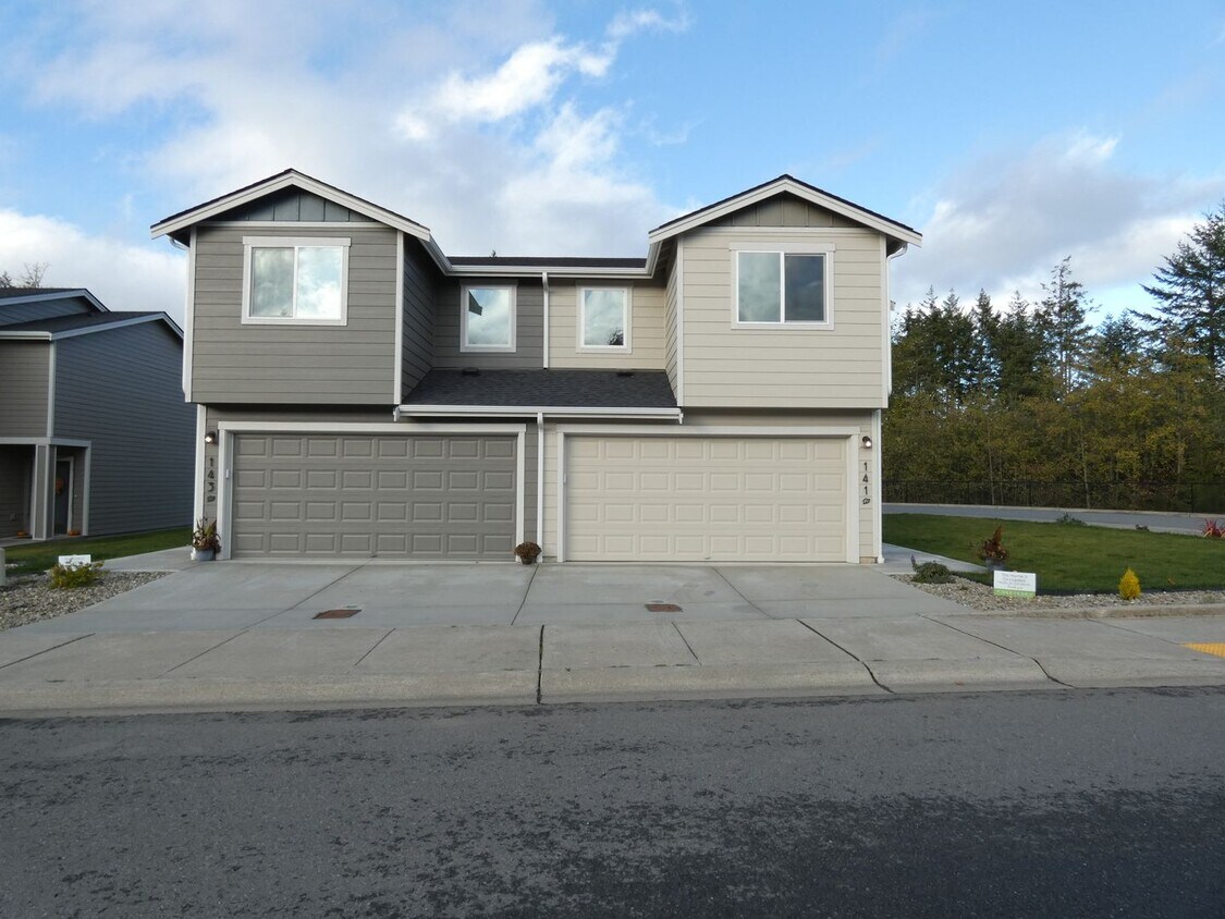 141 Valley Creek Dr, Port Angeles, WA 98362 House Rental in Port