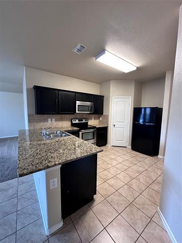 Foto del edificio - 8300 Windsor Forest Dr