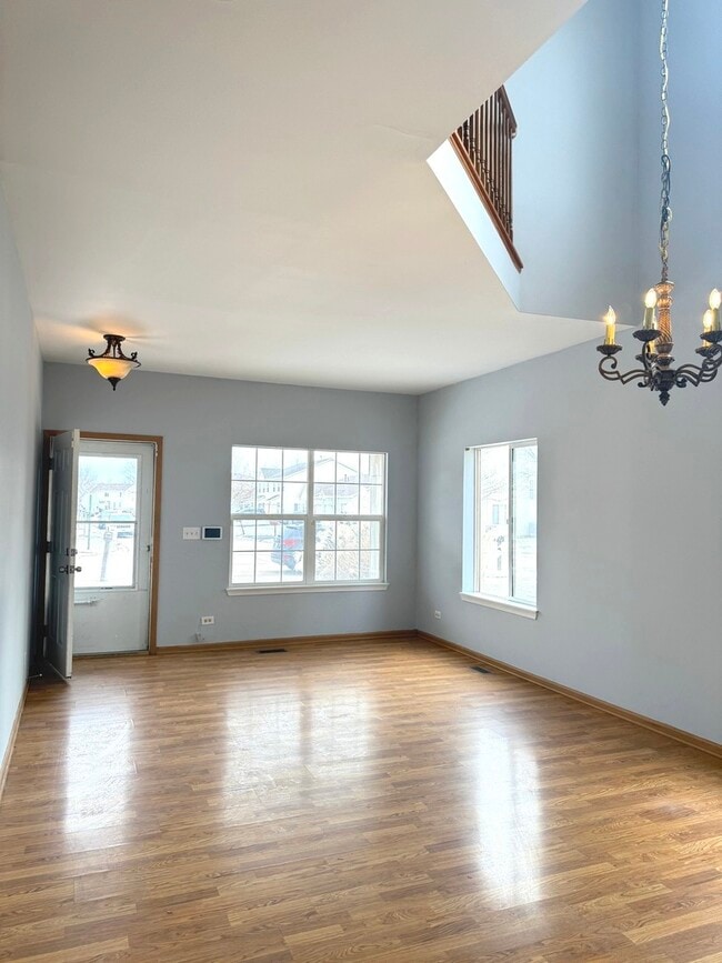 Building Photo - 2208 Rebecca Cir