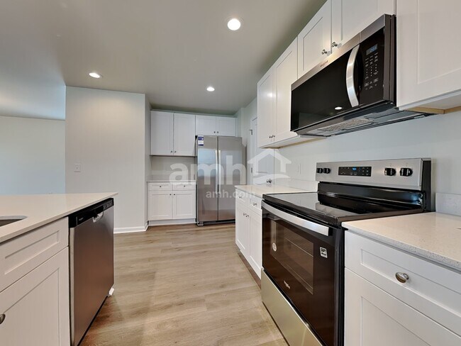 Foto del edificio - 202 Bellflower Cir