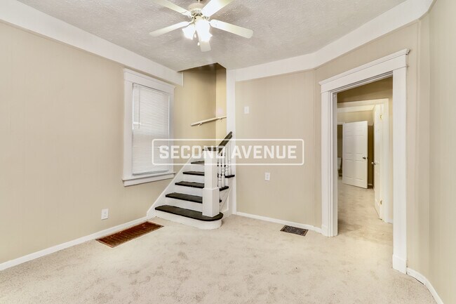 Foto del edificio - 833 S 38th St