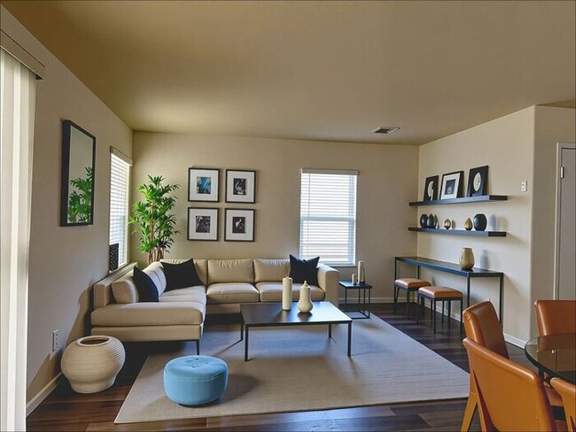Foto del edificio - Comming Soon and Situated In a Quiet Commu...