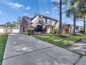 Building Photo - 2108 Autumn Cove Dr