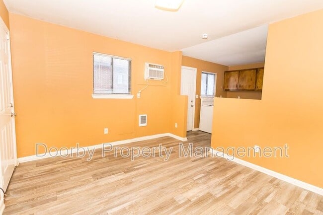Foto del edificio - 1008 N Hawthorne St