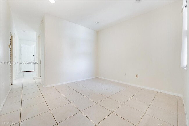 Building Photo - 11084 SW 237th Ln