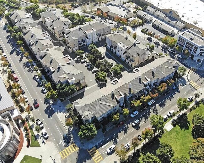 Foto del edificio - 1263 Elfin Forest Rd E