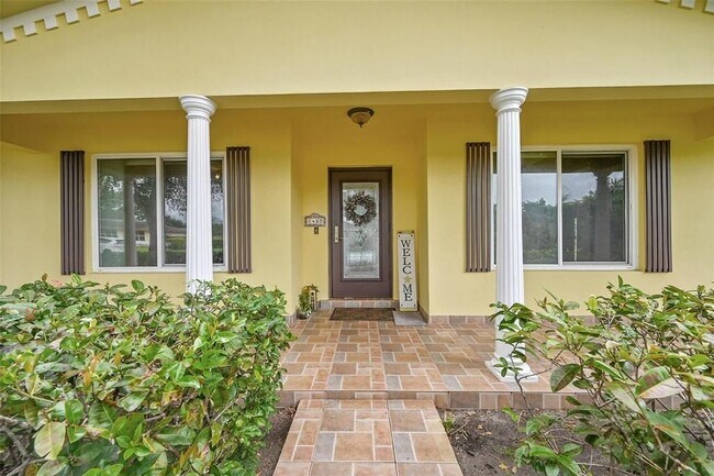 Building Photo - 1480 SW 66th Terrace
