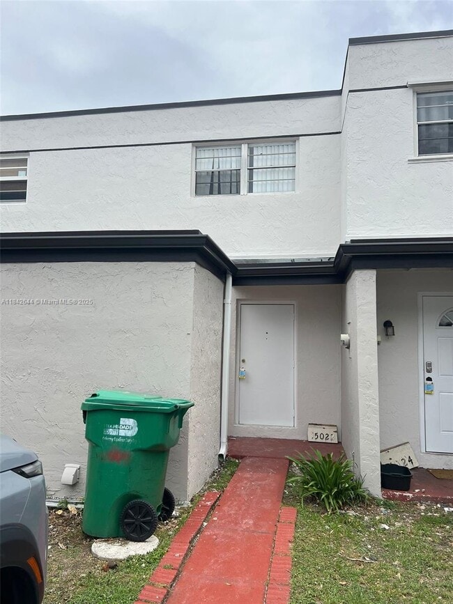 Foto del edificio - 15022 SW 80th Terrace