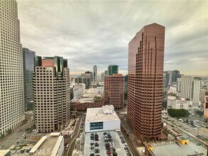 Building Photo - 877 Francisco St