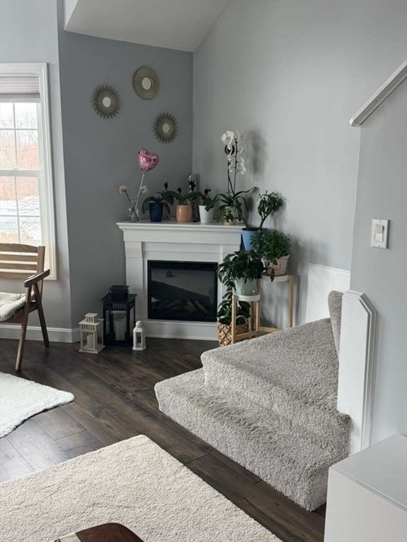 Building Photo - 212 Carriage Ln