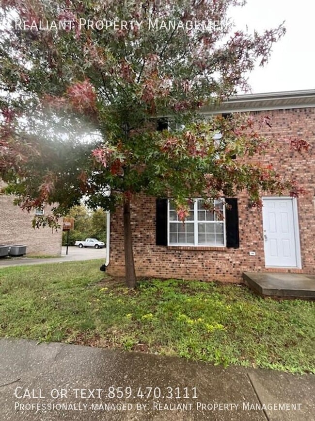 Building Photo - 155 Garnet Dr Building Photo - 155 Garnet Dr