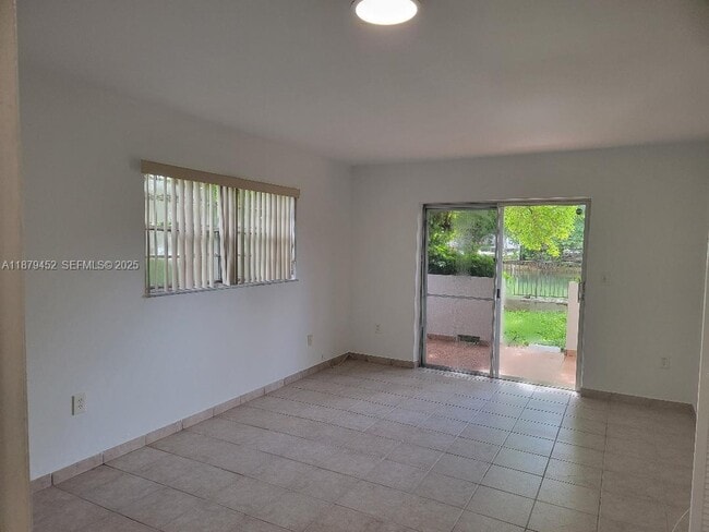 Building Photo - 4011 Meridian Ave