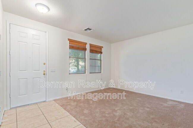 Foto del edificio - 3209 W St Catherine Ave