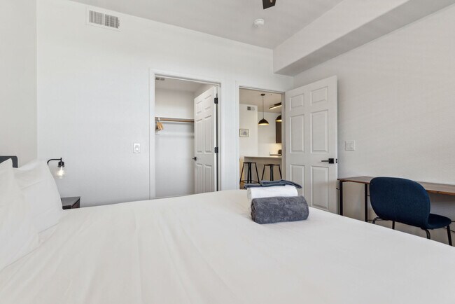 Foto del edificio - 6610 N 93rd Ave