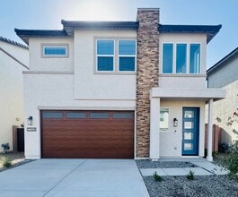 Building Photo - 2368 N 79th Pl