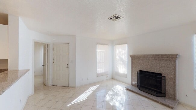 Building Photo - 3604 Di Salvo Dr