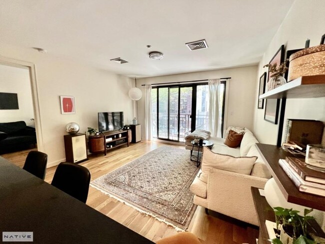 Foto del edificio - 1 bedroom in BROOKLYN NY 11222